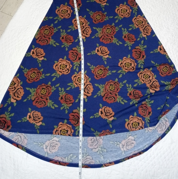 LULAROE T-SHIRT DRESS SHORT SLEEVE NAVY/FLOWERS - Picture 9 of 12